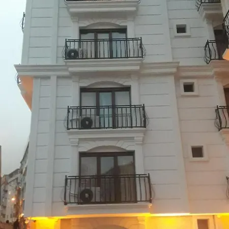 Luxx Mecidiyekoey Istanbul