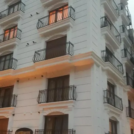 Luxx Mecidiyekoey Hotel apartamentowy Stambuł